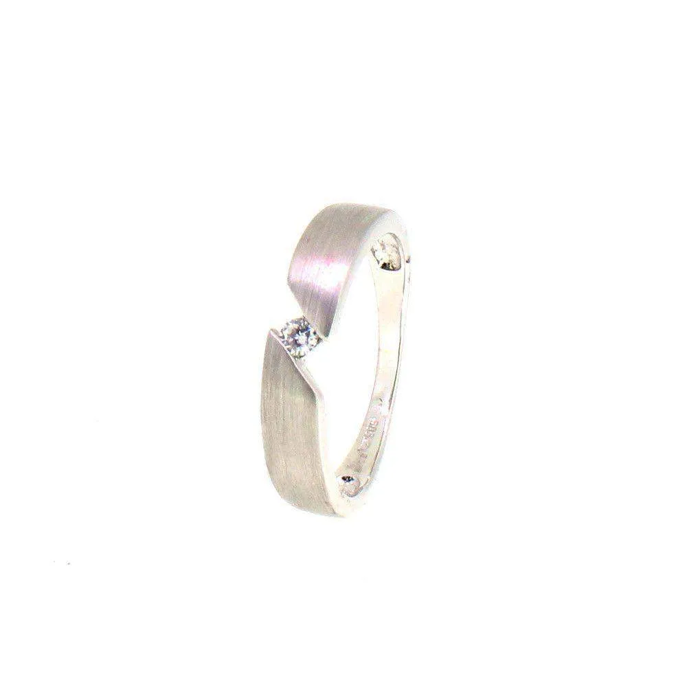 14 Carat White Gold Diamond Ring 45147