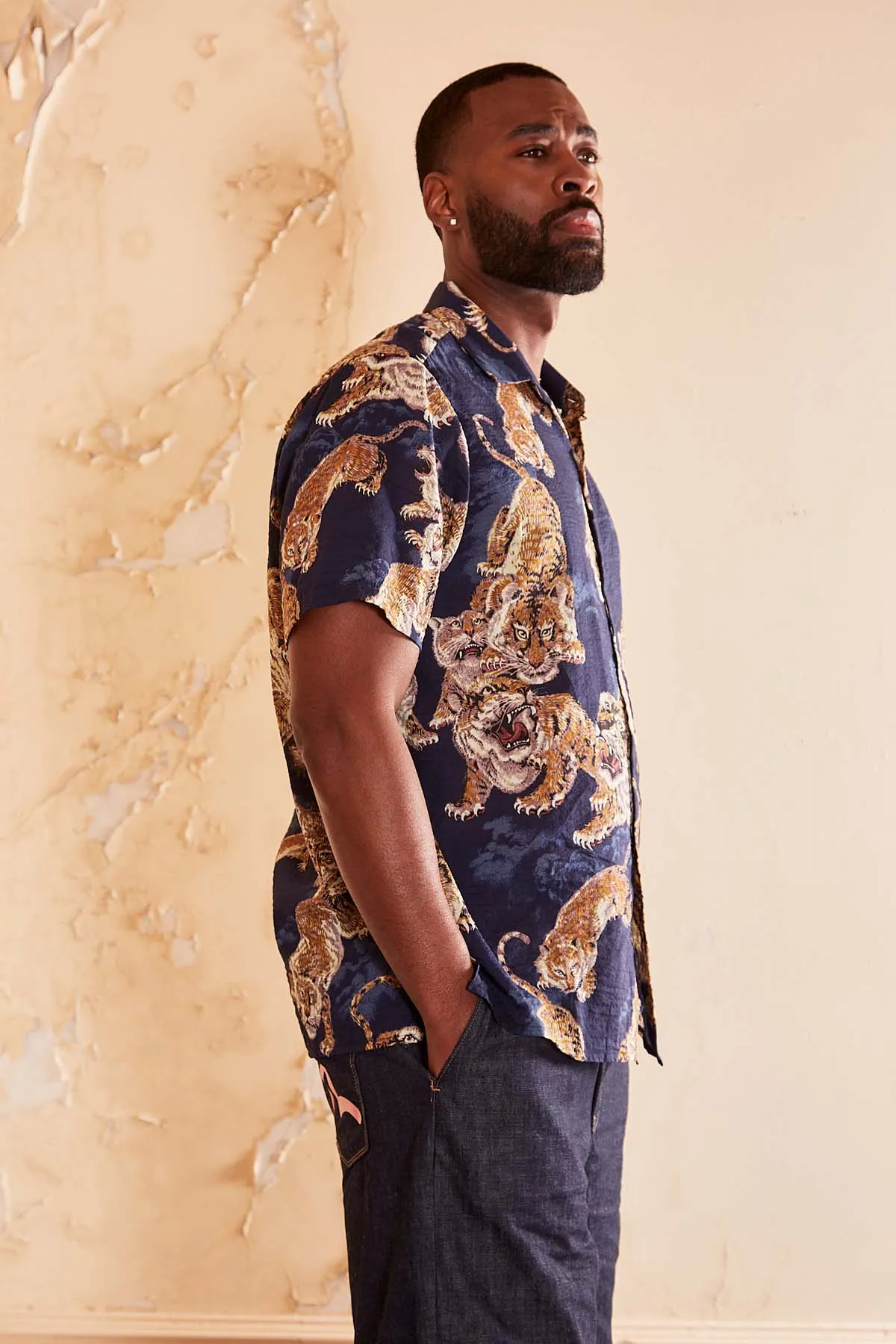 99 Tigers Hawaiian Shirt Blue in Seersucker