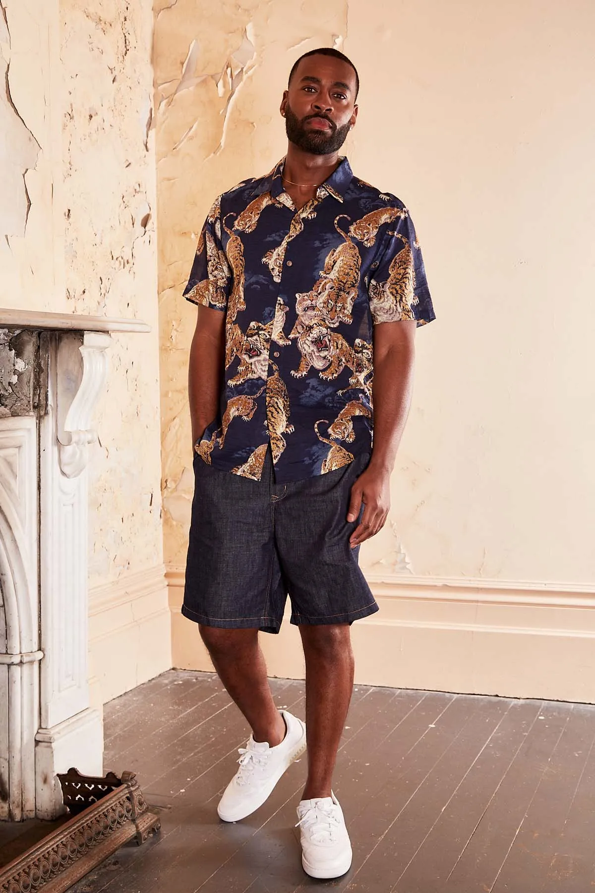 99 Tigers Hawaiian Shirt Blue in Seersucker
