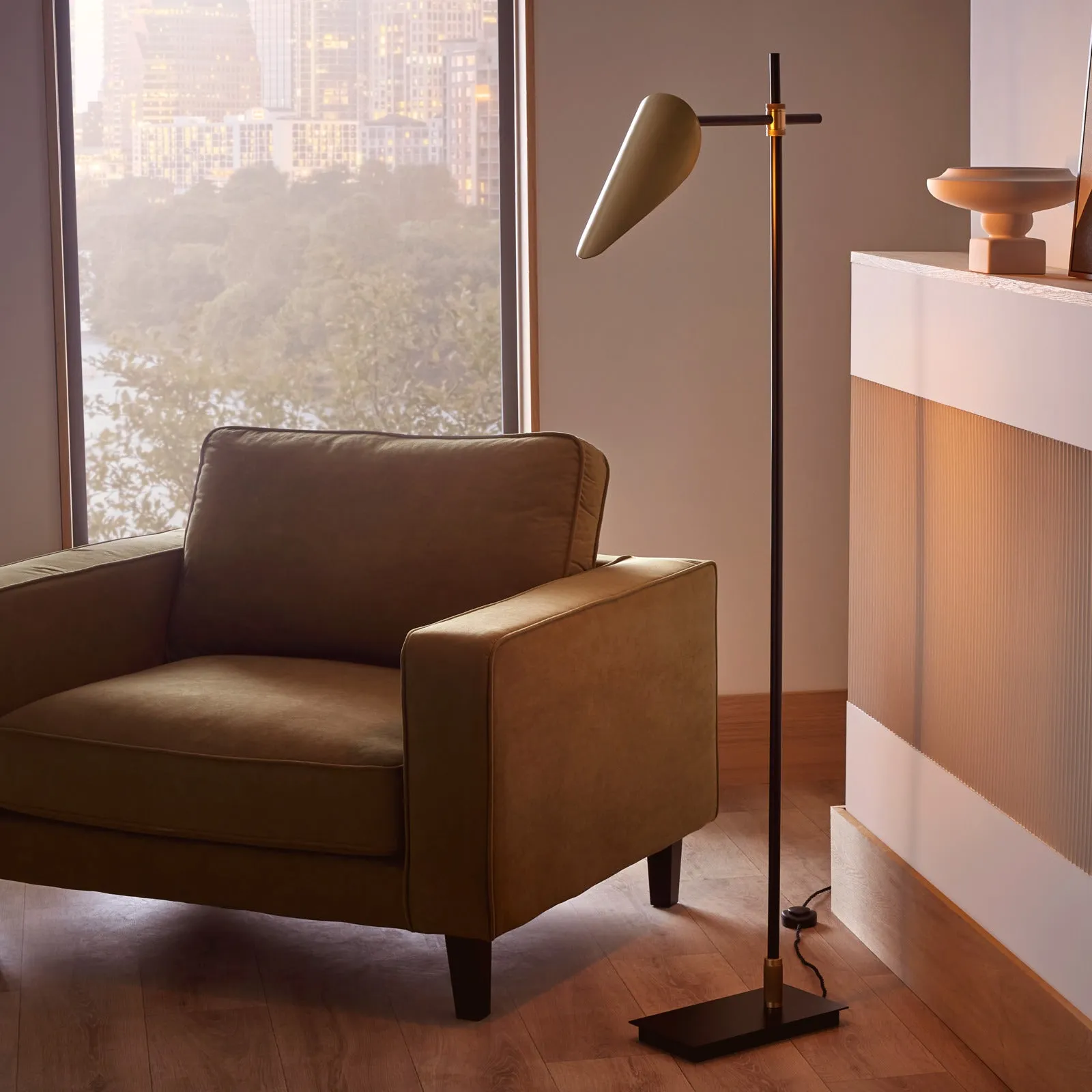 Axl Floor Lamp