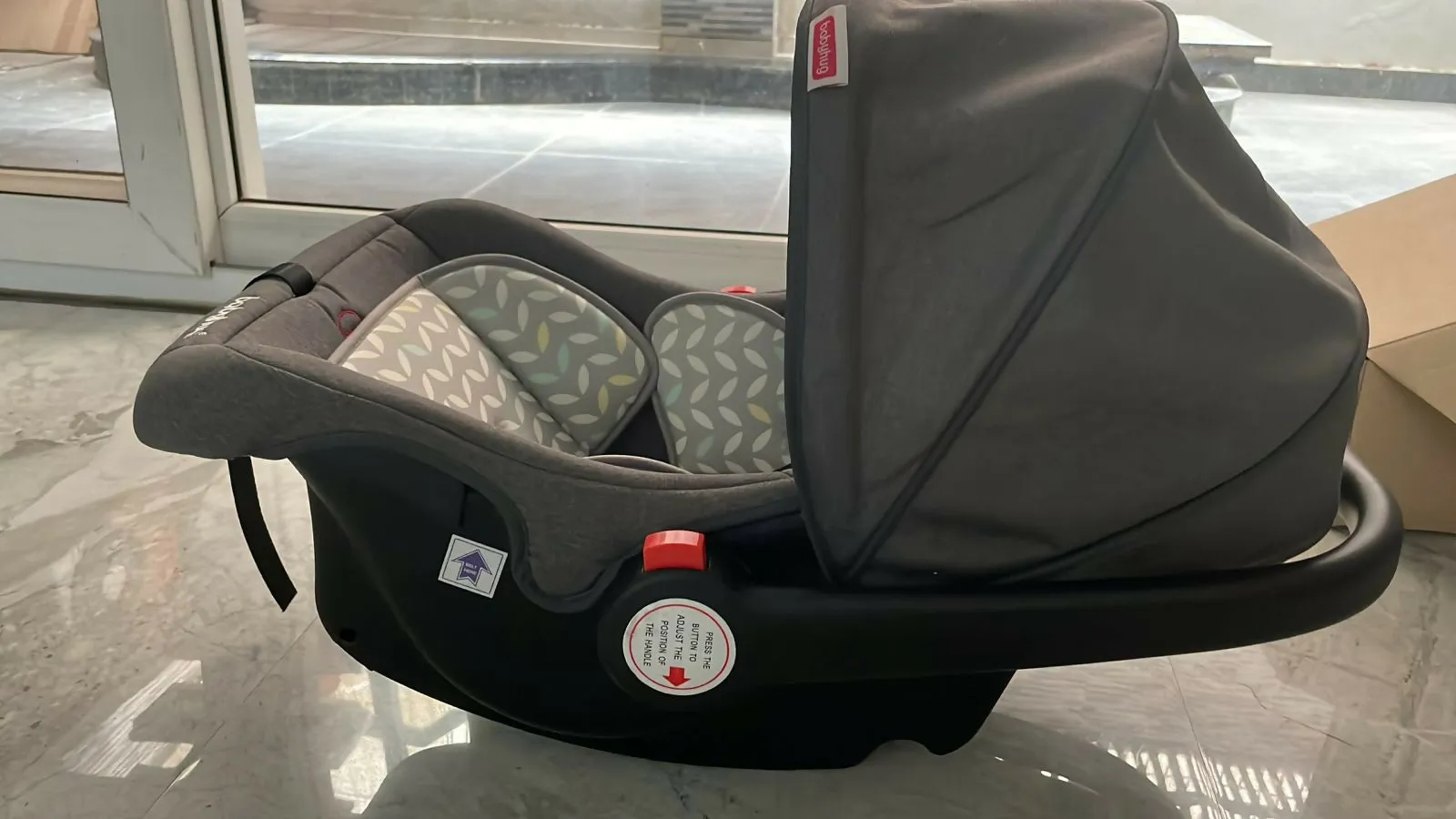 BABYHUG Amber Car Seat Cum Carry Cot With Rocking Base