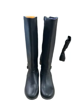 Boots Knee Flats By Earth In Black, Size: 7