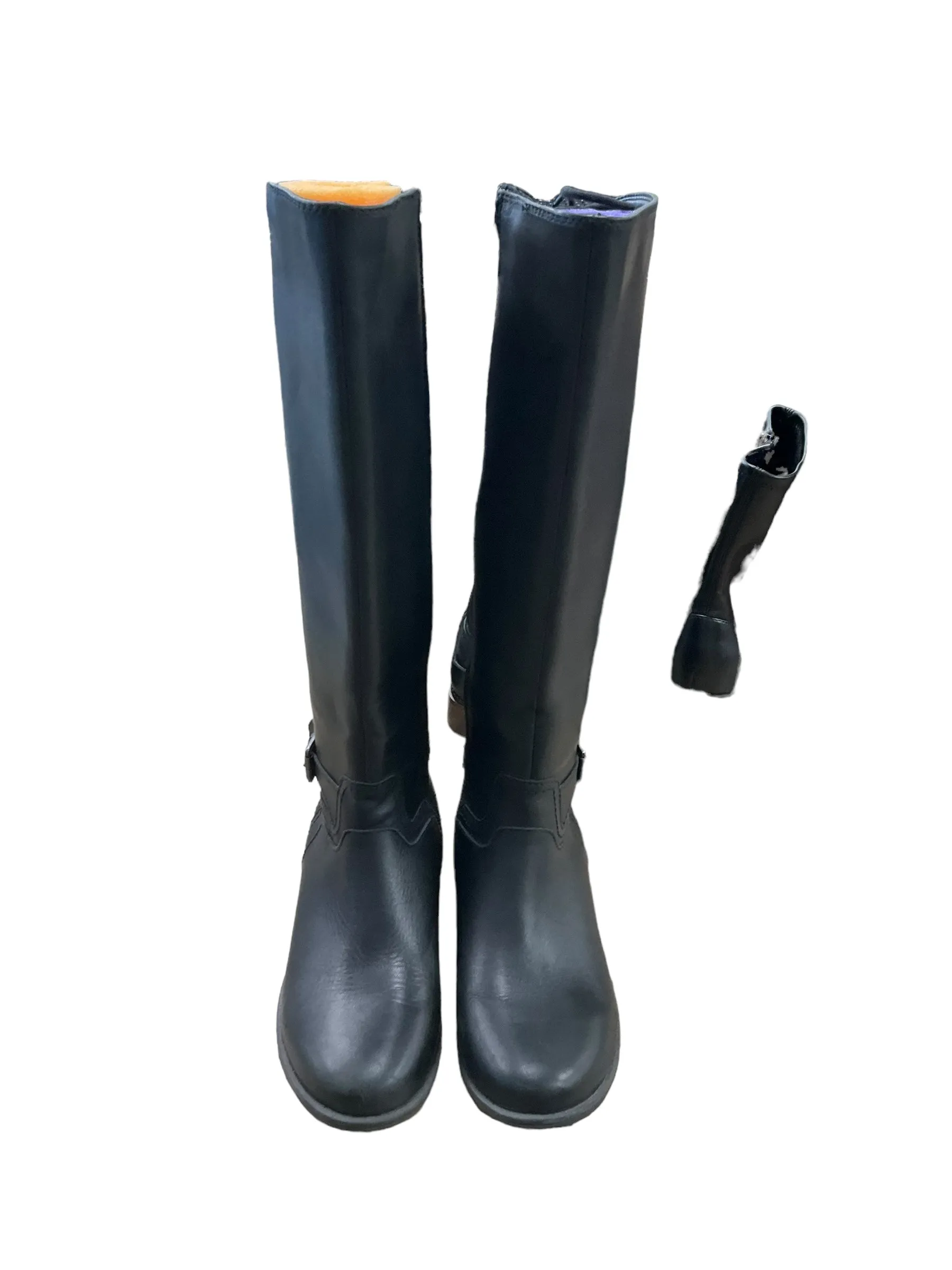 Boots Knee Flats By Earth In Black, Size: 7