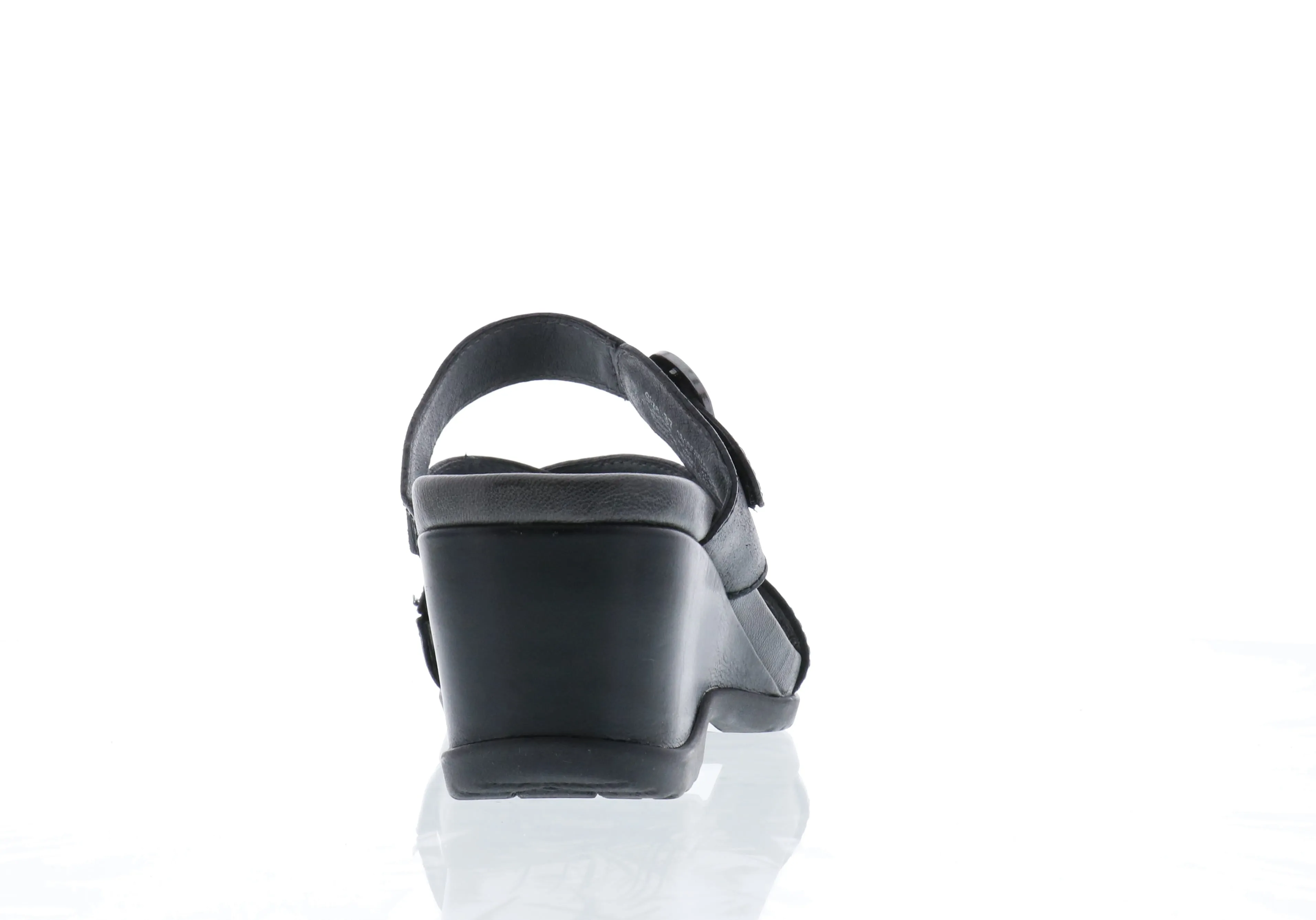 Dansko Ana (Women's) - Black Leather