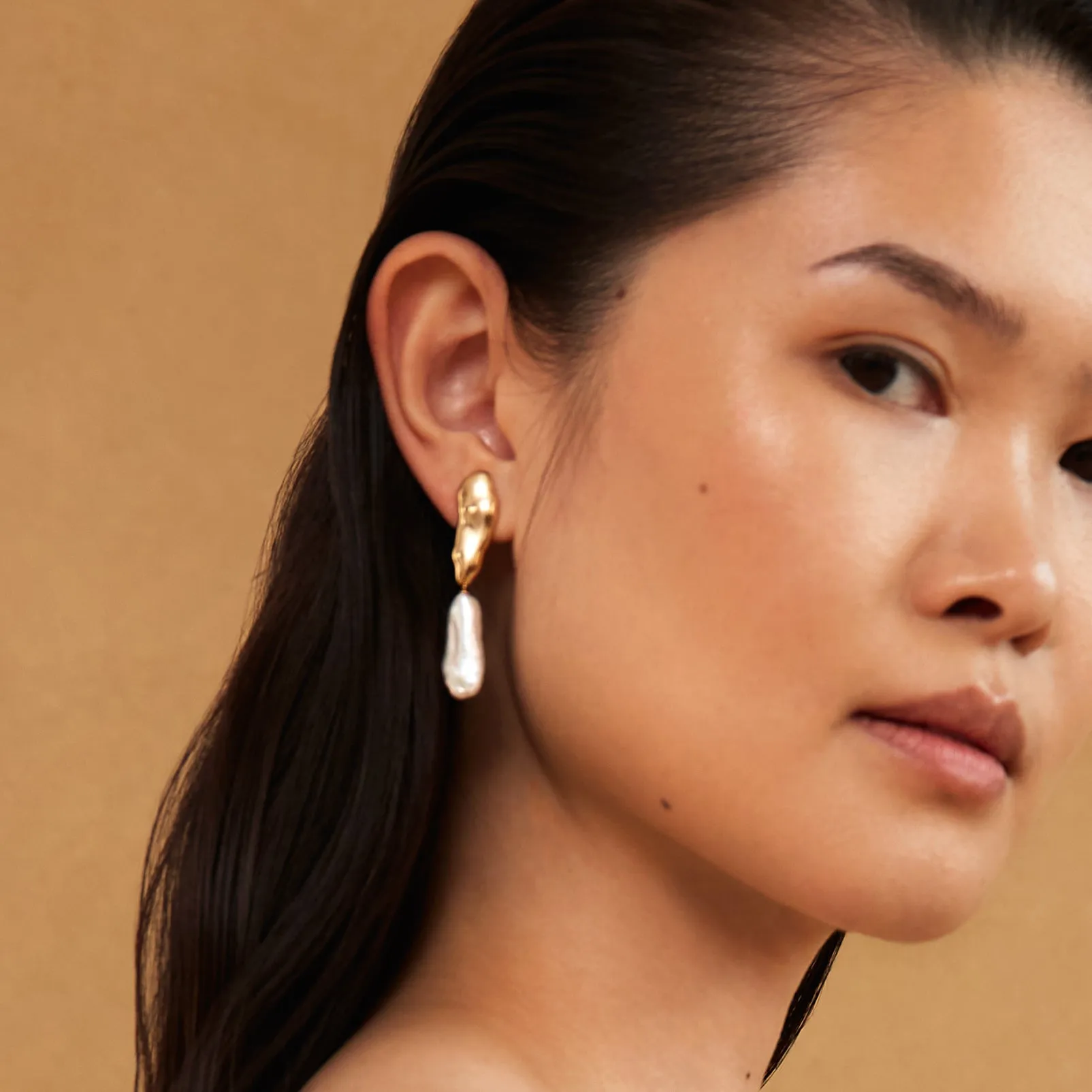 Elle Pearl Drops - Gold