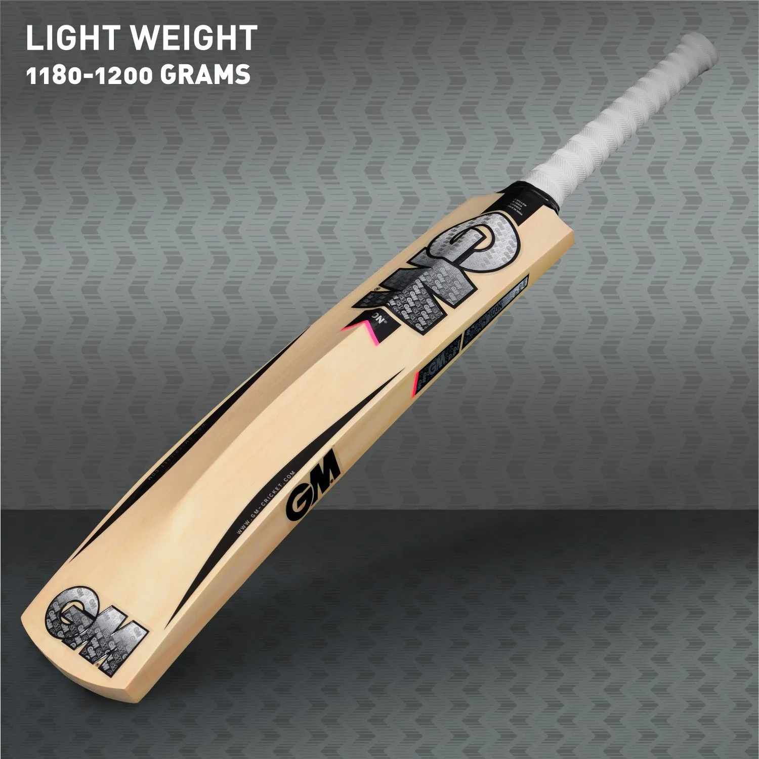 GM Icon Maestro Cricket Bat Kashmir Willow
