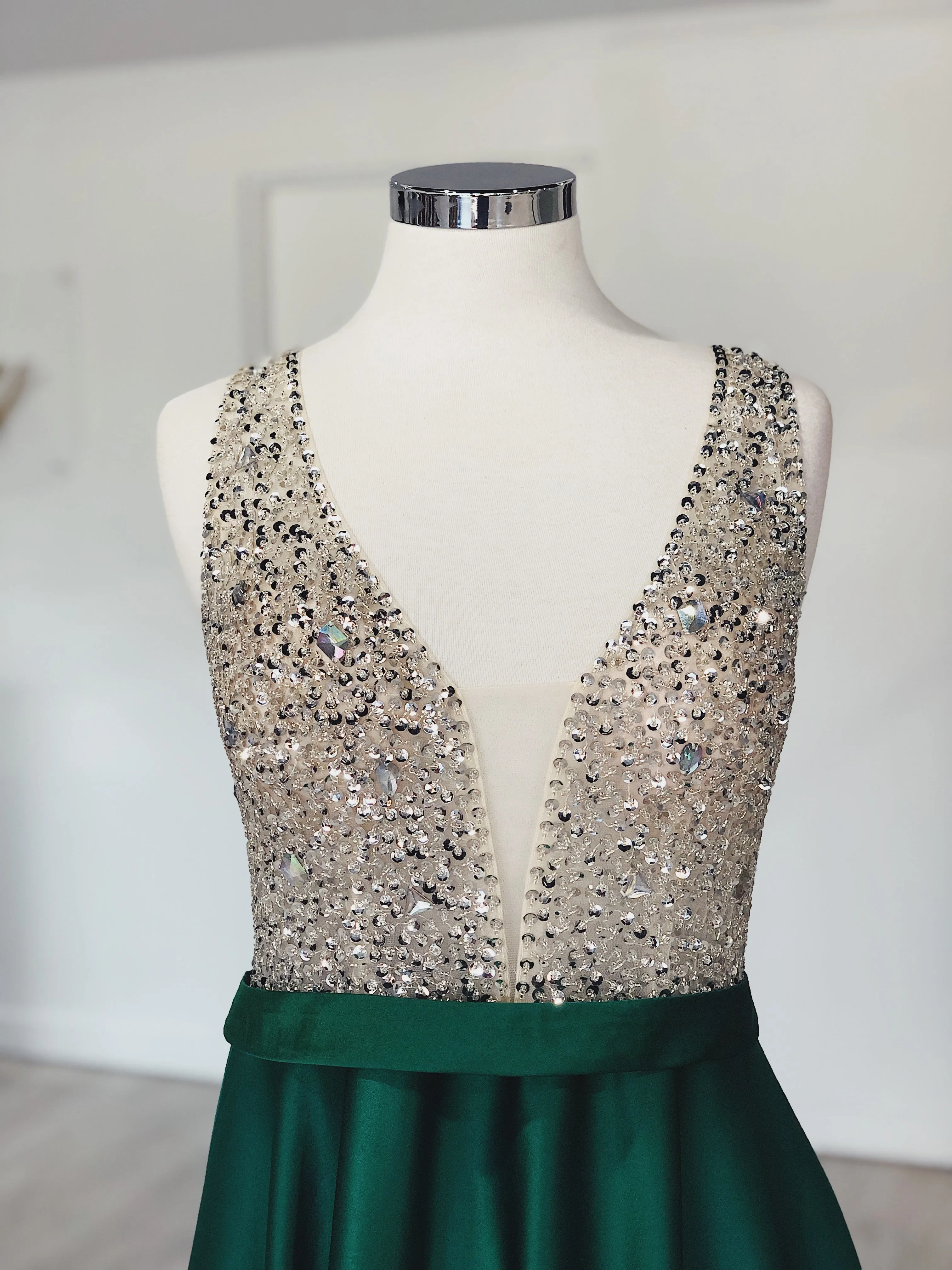 Honey Couture BROYN Silver Diamante Front Princess Ball Formal Gown Dress