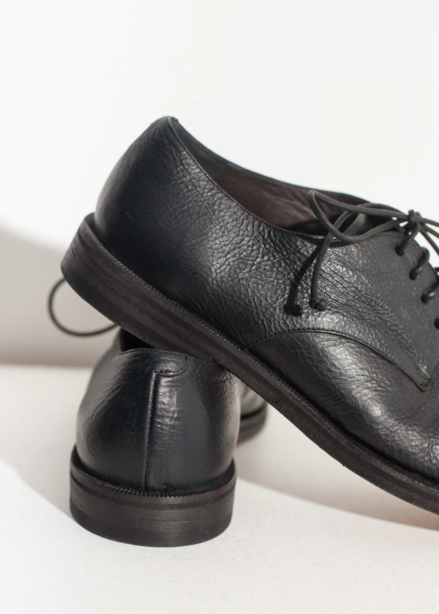 Stiro Oxford in Black -UEB